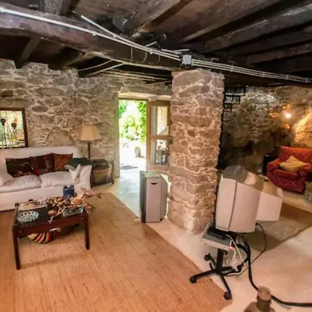 Casa De Pedra Holiday home *